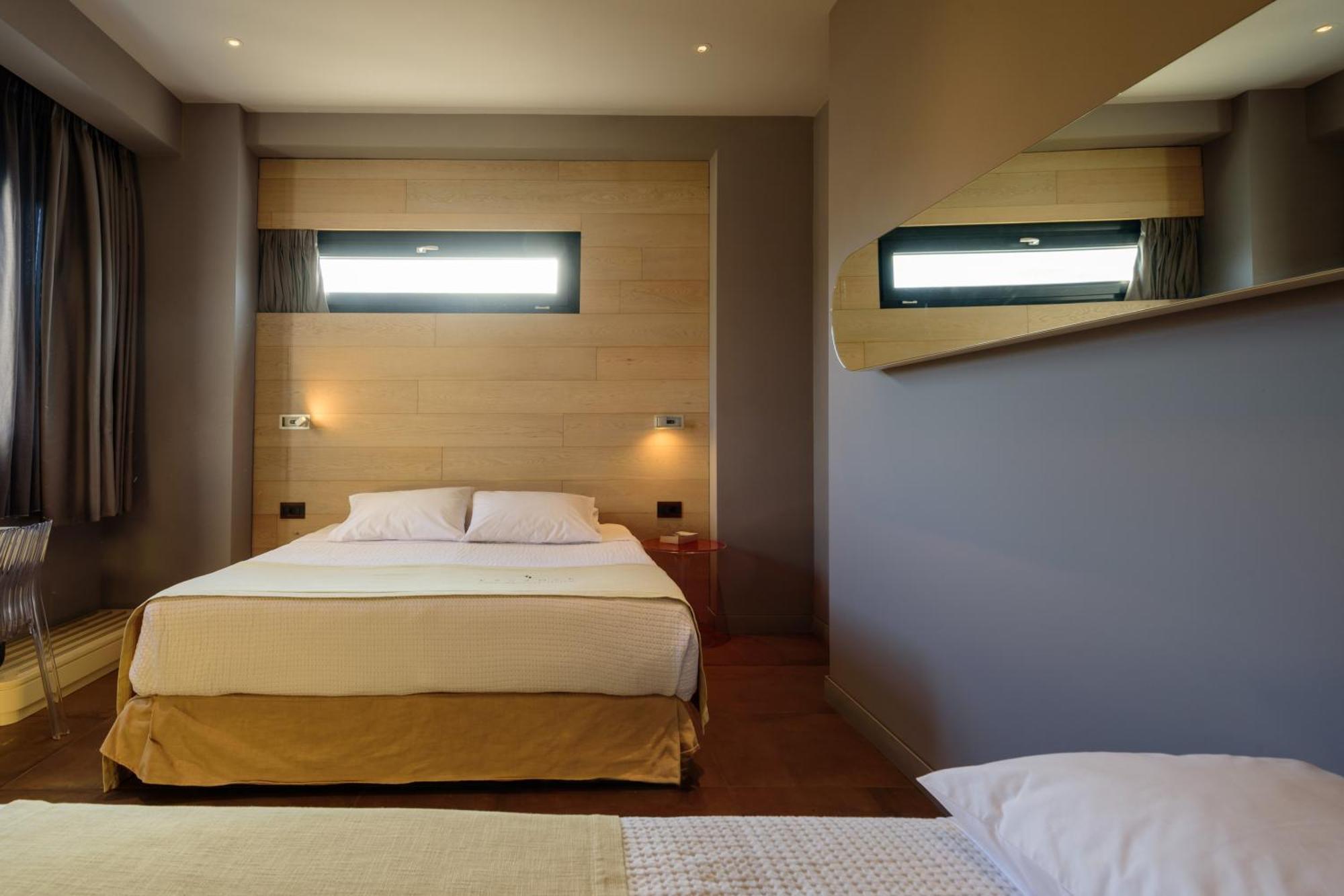 Essence Hotel Ioannina Exterior photo