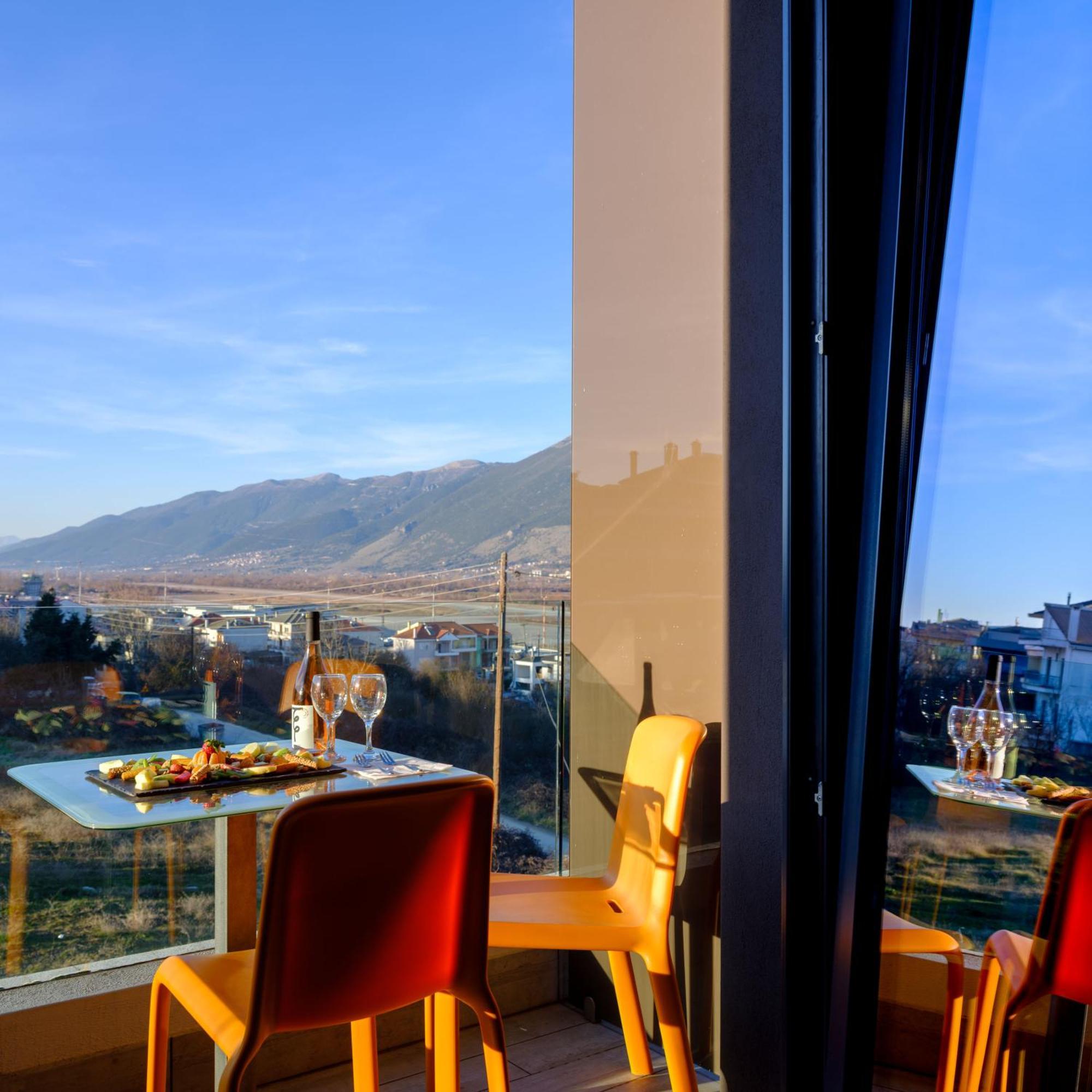 Essence Hotel Ioannina Exterior photo