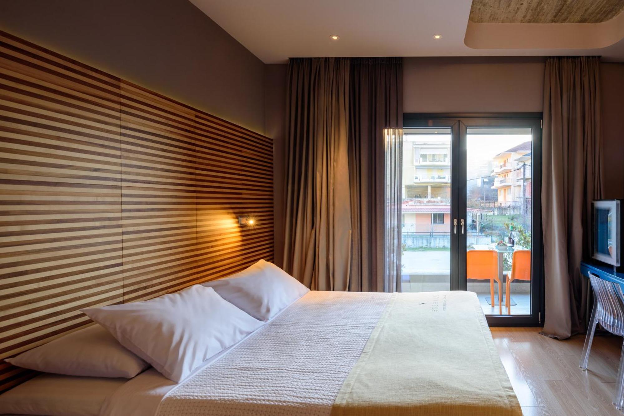 Essence Hotel Ioannina Exterior photo